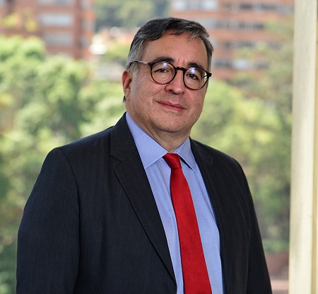 GUSTAVO MORALES COBO